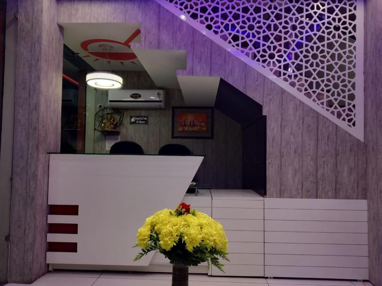 Hotel Reyansh Tanakpur Exterior foto